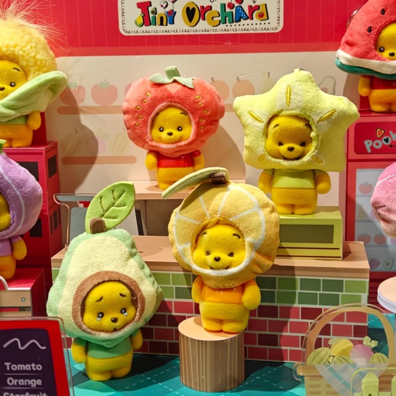 Genuine Winnie The Pooh A Smal - Anime Action Figure Blind Box ulasan dan harga